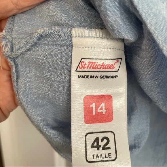 Vintage St Michael blouse to fit size 36 bust (size 14 on tag) - Picture 3 of 6